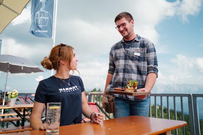 Ausbildung Fachkraft für Gastronomie (m/w/d) 2027, 1. Bild